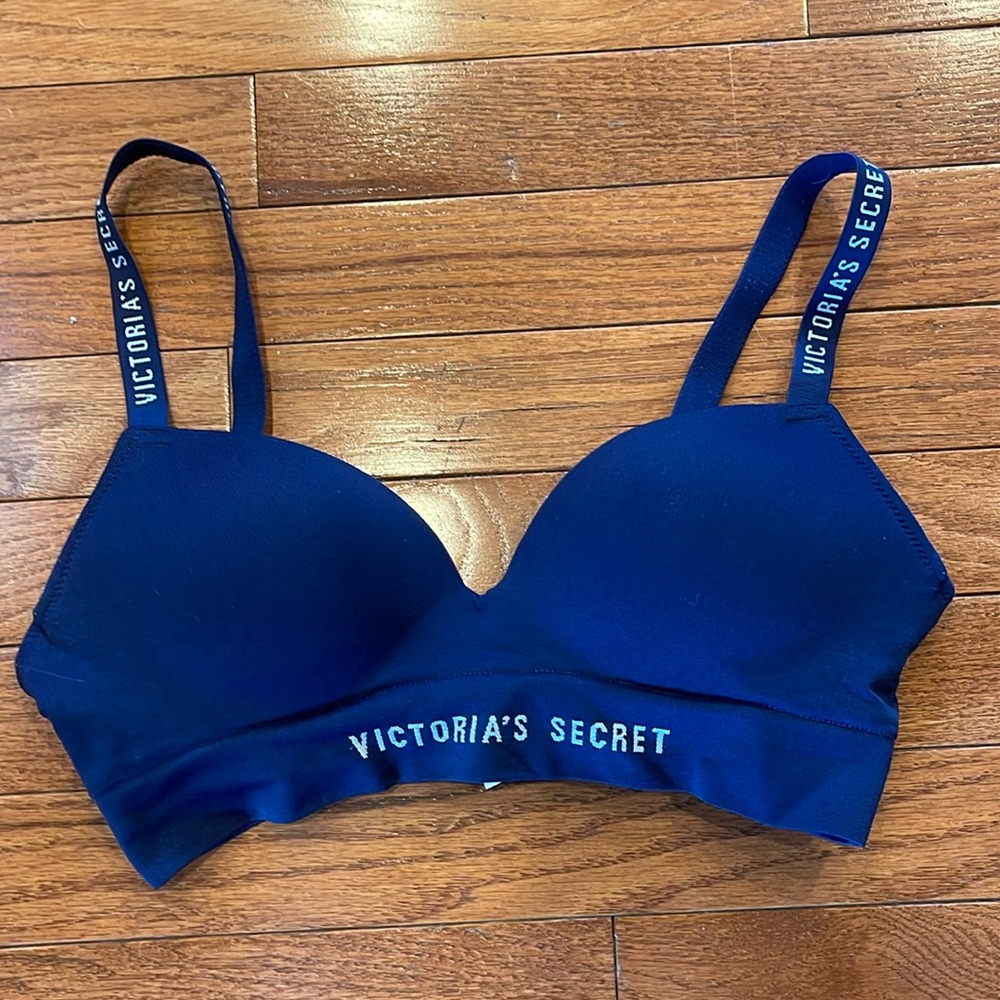 VS bralette size small